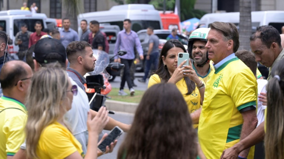 Br&eacute;sil: derniers meetings de campagne pour Bolsonaro et Lula 