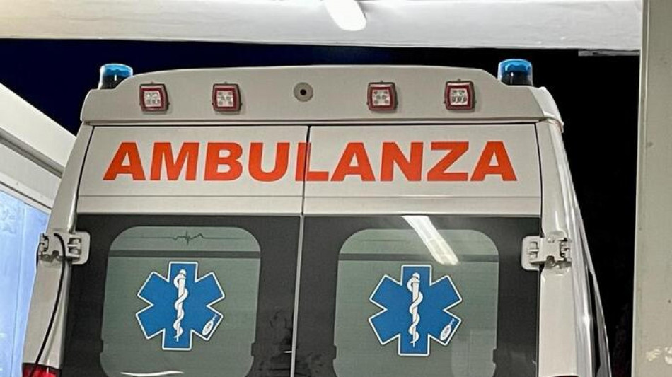 Auto contro un albero, morti 4 giovani nel Tarantino