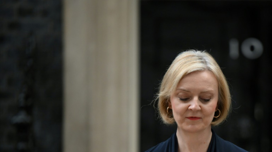 Liz Truss sur le d&eacute;part, une campagne &eacute;clair pour Downing Street commence