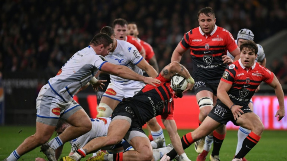 Top 14: Toulouse encha&icirc;ne dans le derby, La Rochelle rechute