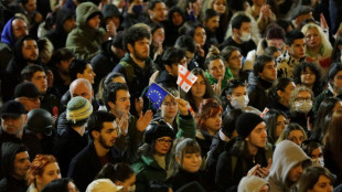 G&eacute;orgie: des milliers de personnes ont manifest&eacute; malgr&eacute; le retrait d'un projet de loi r&eacute;pressif