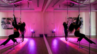D&eacute;fiant les pr&eacute;jug&eacute;s, des Saoudiennes se mettent &agrave; la pole dance