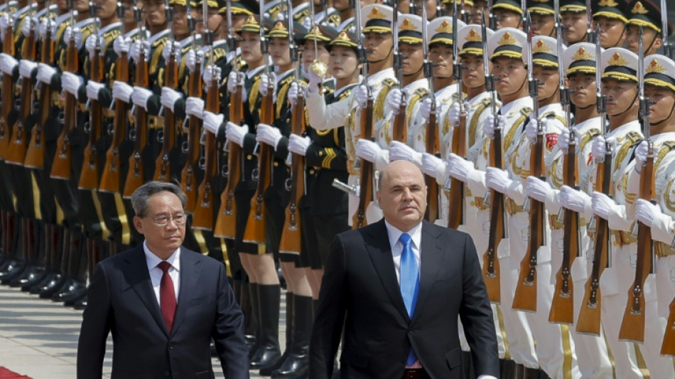 Xi Jinping promet &agrave; Moscou son "ferme soutien" sur les "int&eacute;r&ecirc;ts fondamentaux"
