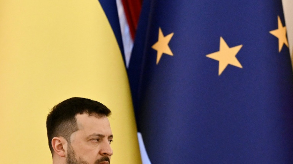 L'UE ouvre officiellement des n&eacute;gociations d'adh&eacute;sion avec l'Ukraine et la Moldavie