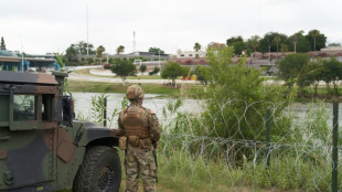 Una jueza de EEUU bloquea el procedimiento acelerado de expulsión de migrantes de Trump