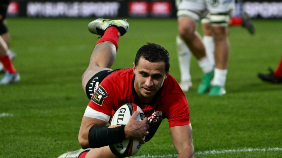 Eight-try Toulon hammer Montauban to join Toulouse at top