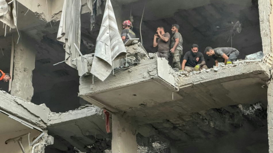 Isra&euml;l frappe la banlieue de Beyrouth, affirme avoir vis&eacute; le chef d'&eacute;tat-major du Hezbollah