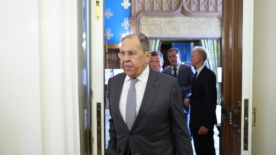 Lavrov, 'siamo contrari a un cessate il fuoco immediato'
