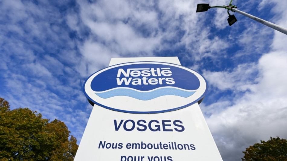 D&eacute;sinfection d'eaux min&eacute;rales: Foodwatch va porter plainte contre Nestl&eacute;