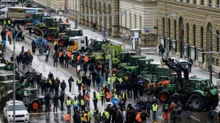Bauern blockieren St&auml;dte bundesweit - mehr als 5000 Traktoren in M&uuml;nchen