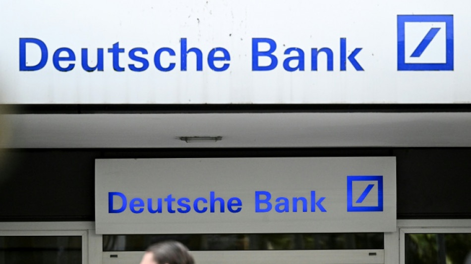 Deutsche Bank posts record profit on strong trading