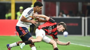 Milan perde Alexis Saelemaekers por les&atilde;o at&eacute; 2027