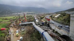Gr&egrave;ce : op&eacute;rations de secours difficiles apr&egrave;s une collision frontale meurtri&egrave;re entre deux trains