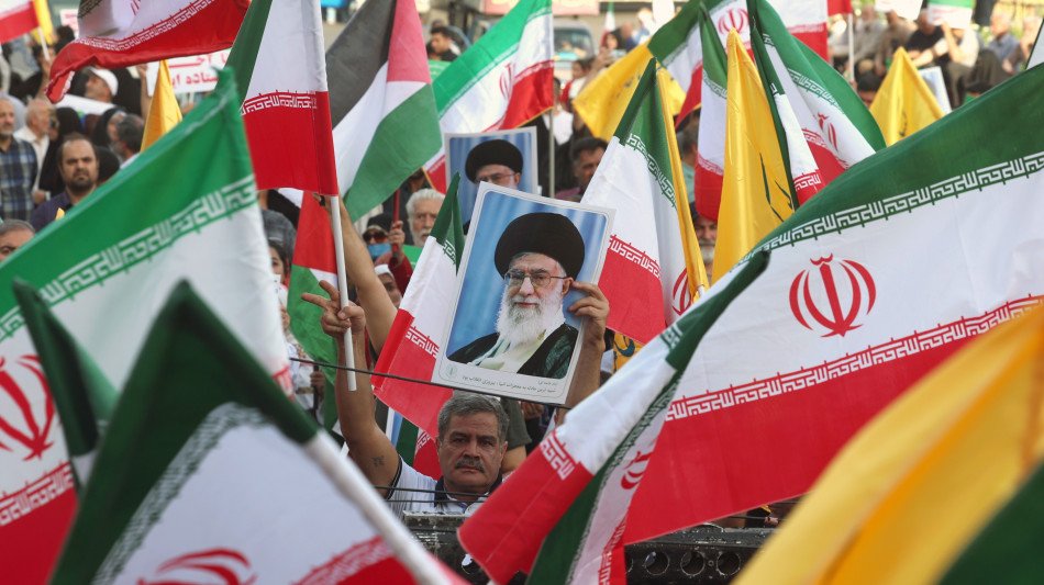 Khamenei, 'Israele schiacciato, abbiamo vinto'