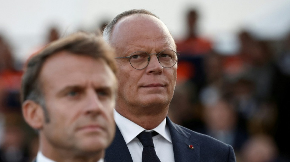 Frankreichs Präsident Macron zunehmend unter Druck: Ex-Premier fordert Rücktritt