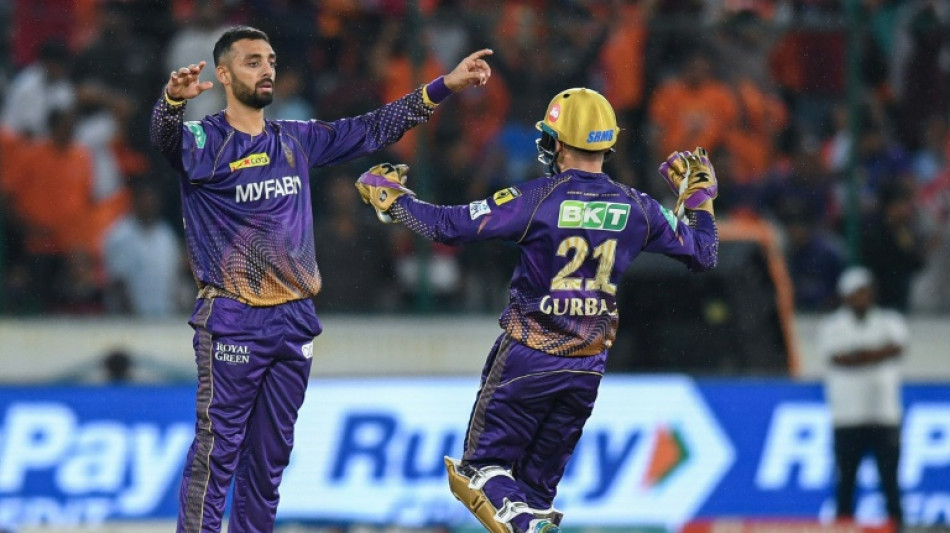 Kolkata, Chakravarthy hold nerve to defeat Hyderabad