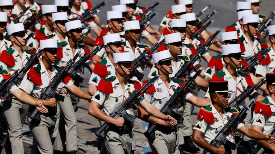 Drogenbande soll S&ouml;ldner angeheuert haben: Zugriff nach Ermittlungen in Deutschland