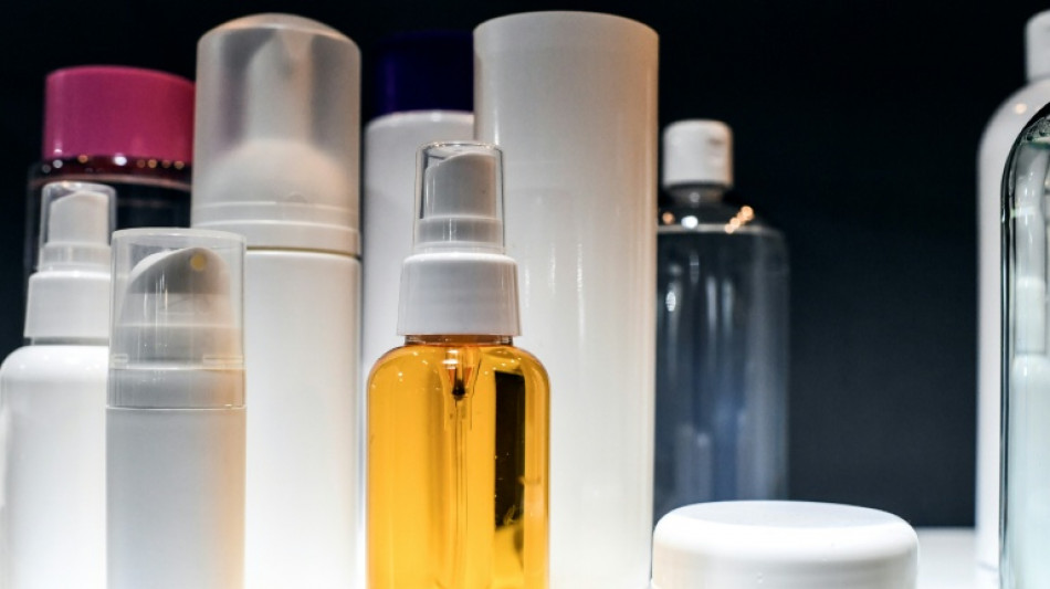 Weniger Schadstoffe im Urin: Verzicht auf Kosmetik wirkt schon nach wenigen Tagen