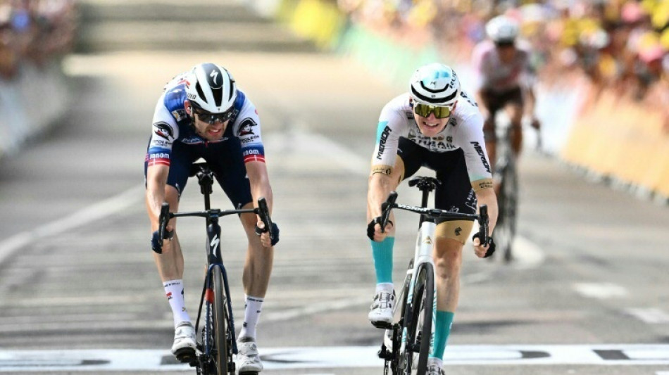 Mohoric denies Asgreen in Tour de France photo finish