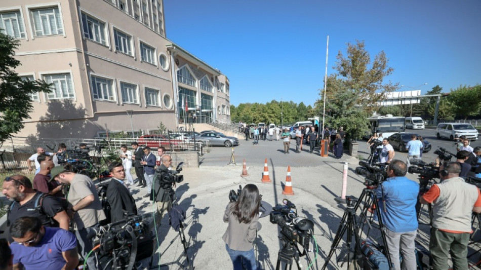 Gerichtsverhandlung gegen CHP in der Türkei begonnen: Parteichef droht Absetzung