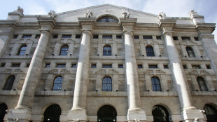 Borsa: l'Europa tiene, Milano (+0,3%) prova il rimbalzo con le banche