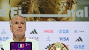 Mondial: les Bleus prennent "un maximum de pr&eacute;cautions" sur le virus (Deschamps)
