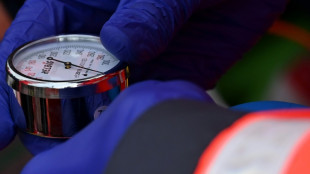 Bauarbeiter stirbt in Baden-Württemberg bei Sturz von Dach