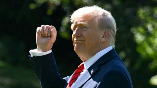 Trump anuncia arancel adicional de 100% contra China y pone en duda reunión con Xi