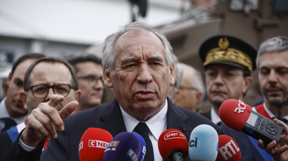 Premier Bayrou, 'colpito dal verdetto su Le Pen'