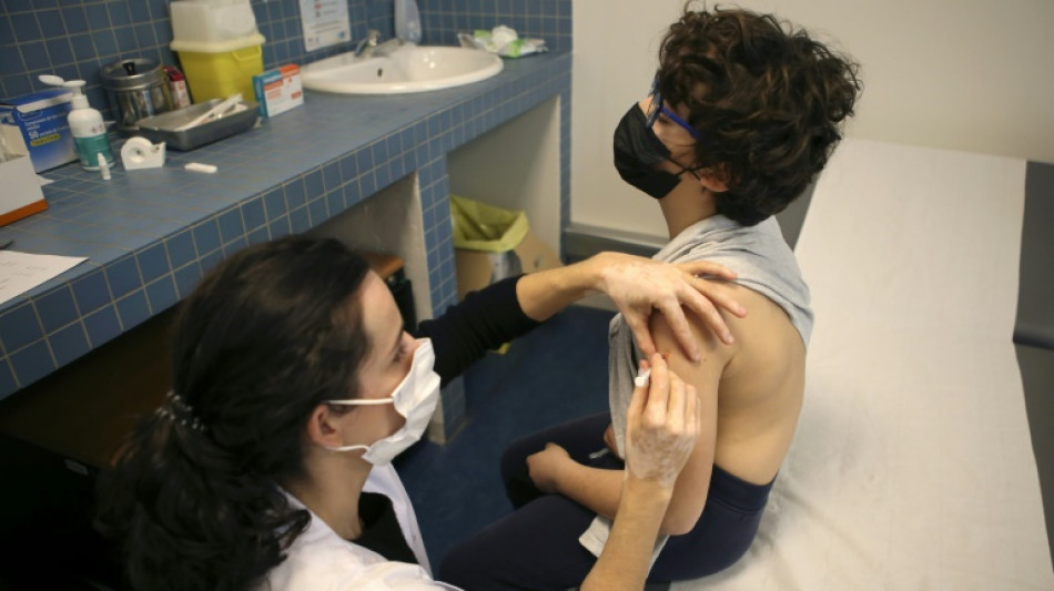 Grippe: les autorit&eacute;s sanitaires recommandent de vacciner tous les mineurs d&egrave;s 2 ans