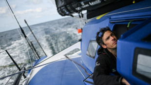 Vend&eacute;e Globe: Charlie Dalin &agrave; une longueur de sa revanche