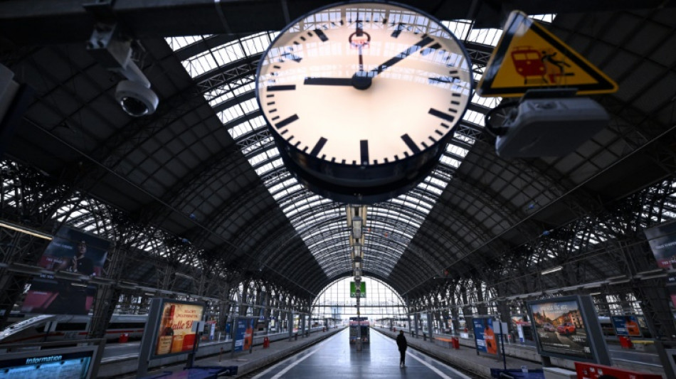 "BamS": Deutsche Bahn im November so unp&uuml;nktlich wie seit acht Jahren nicht mehr