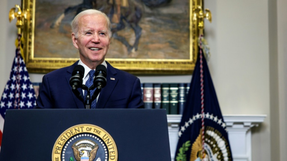 Biden und McCarthy legen erbitterten Schuldenstreit bei