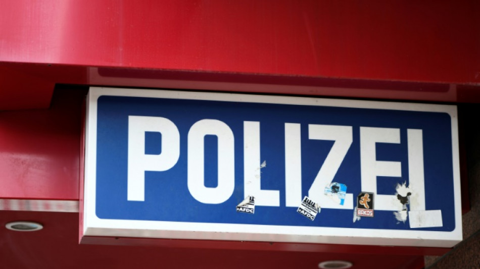 Gericht: Polizeibewerber darf nicht wegen Harnsteins abgelehnt werden