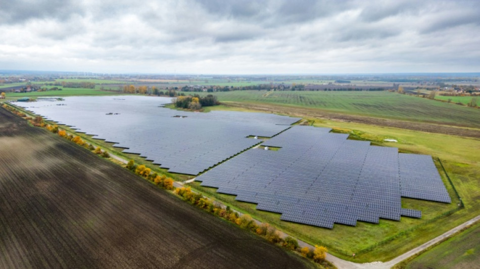 Anschl&uuml;sse f&uuml;r gewerbliche Batteriespeicher 2024 stark nachgefragt