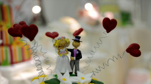 Zahl der Scheidungen in Deutschland weiter niedrig - auch weniger Eheschließungen