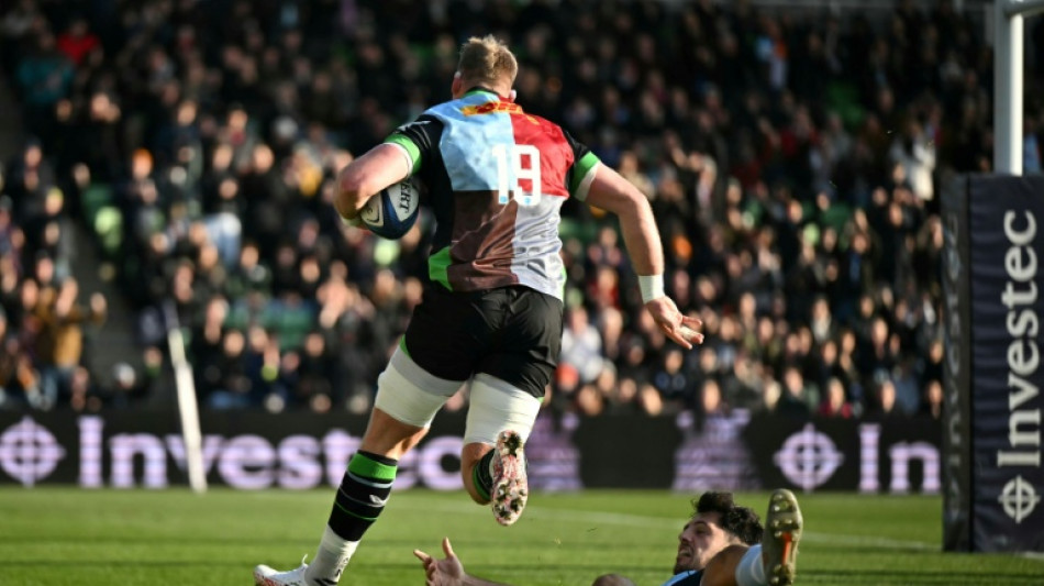 Marcus Smith shines as Quins thrash Bayonne