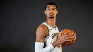 Lesionado, Wembanyama vai desfalcar Spurs por várias semanas
