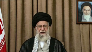 El ministro de Defensa israelí dice que su país estaba listo para matar al líder supremo iraní