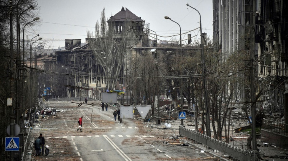 20.000 morts &agrave; Marioupol, l'&eacute;tau se resserre sur l'est de l'Ukraine