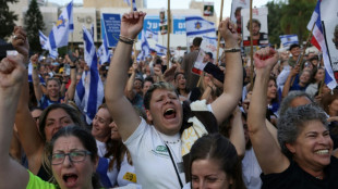 Le Hamas remet &agrave; la Croix-Rouge sept otages vivants 