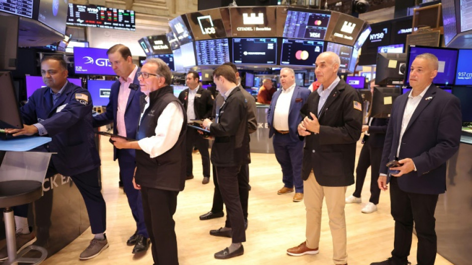 Wall Street finit en hausse, nouvelle vague d'achats &agrave; bon compte