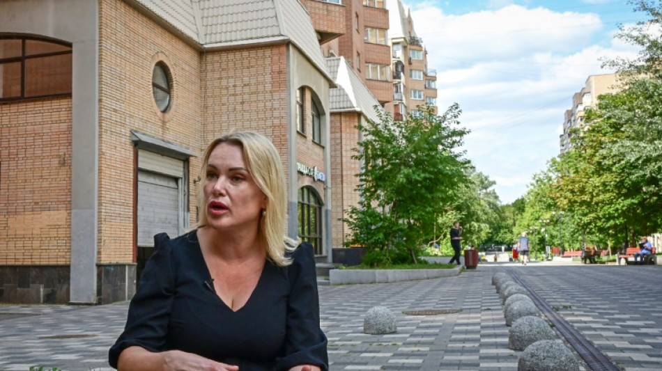 Russie: le retour risqu&eacute; de la journaliste anti-guerre Ovsiannikova