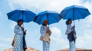 Traditional mass wedding held in Nigeria to ensure prosperity