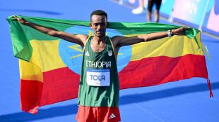 Parigi: che delusione Kipchoge, la maratona &egrave; di Tola
