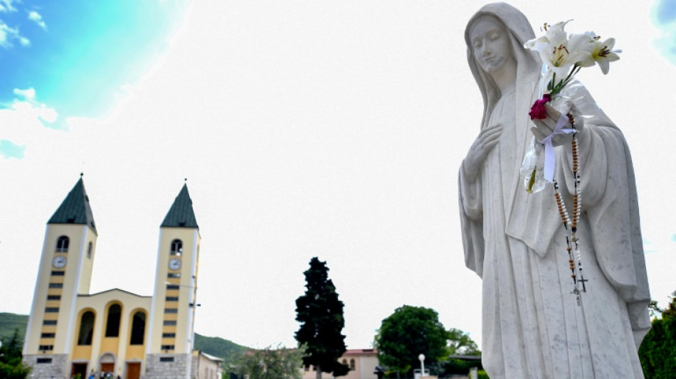 Le Vatican reconna&icirc;t le sanctuaire de Medjugorje mais pas les messages de la Vierge