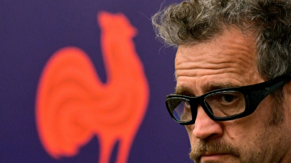 XV de France: avant l'Irlande, la d&eacute;fense sous pression 
