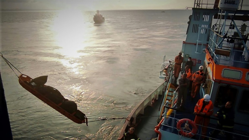 Gr&egrave;ce: un routier grec retrouv&eacute; mort &agrave; bord du ferry italien en feu