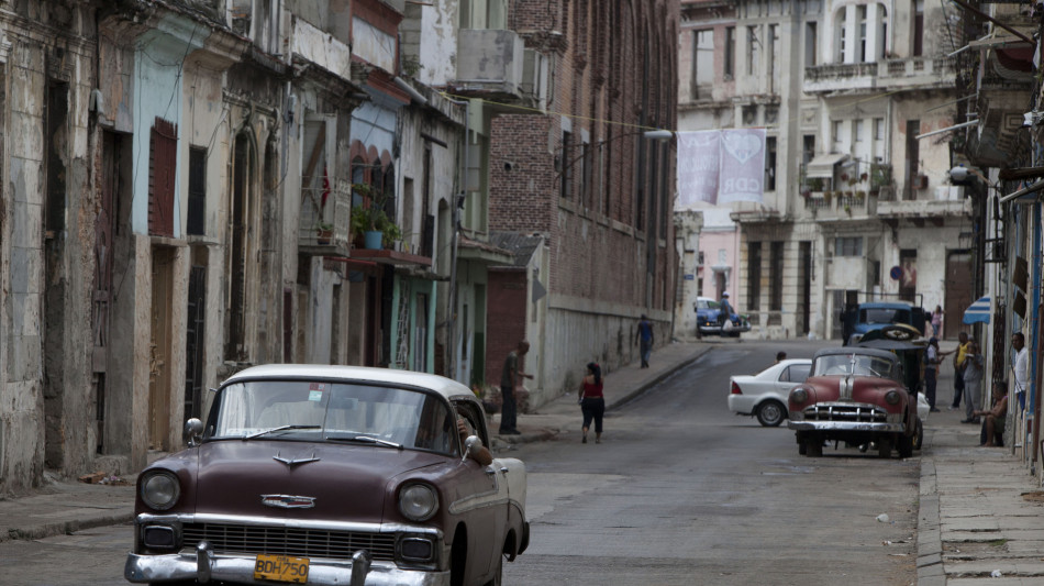 Crolla il turismo a Cuba, -27% nei primi cinque mesi 2025