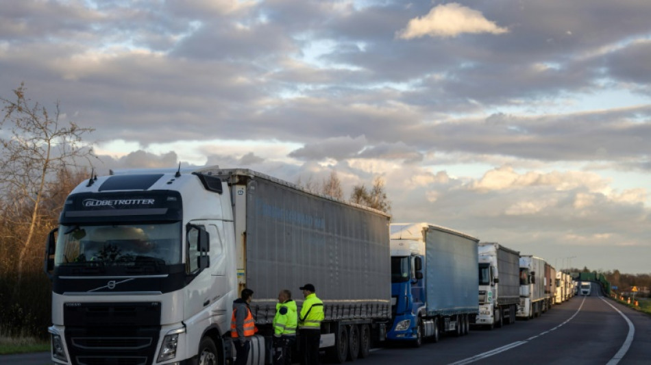 Polnisch-ukrainischem Lkw-Streit: Erste leere Fahrzeuge &uuml;berqueren Grenze